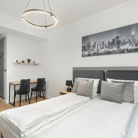Apartman Modern Plac Wolnosci By Renters