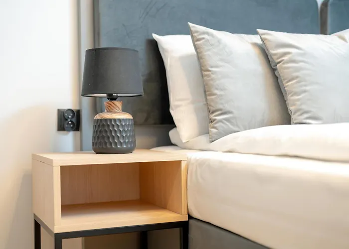 Apartment Modern Plac Wolnosci By Renters *