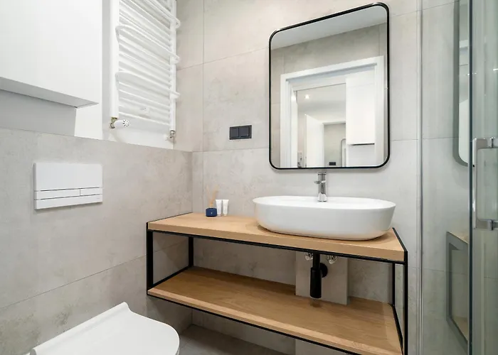 Apartment Modern Plac Wolnosci By Renters